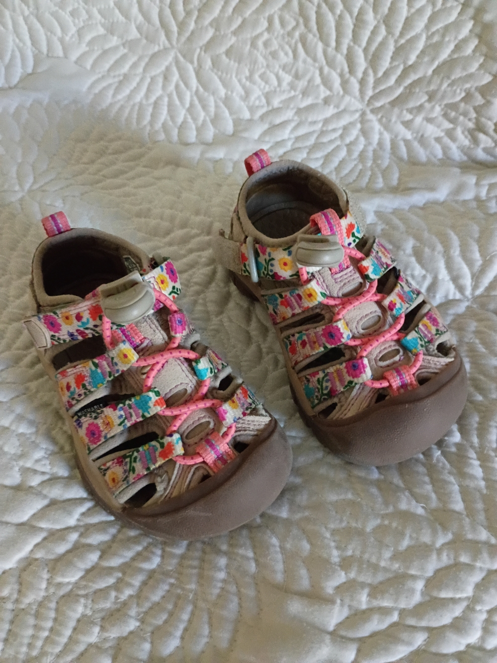 Keen Little Kids' Newport H2 Safari Birch 8